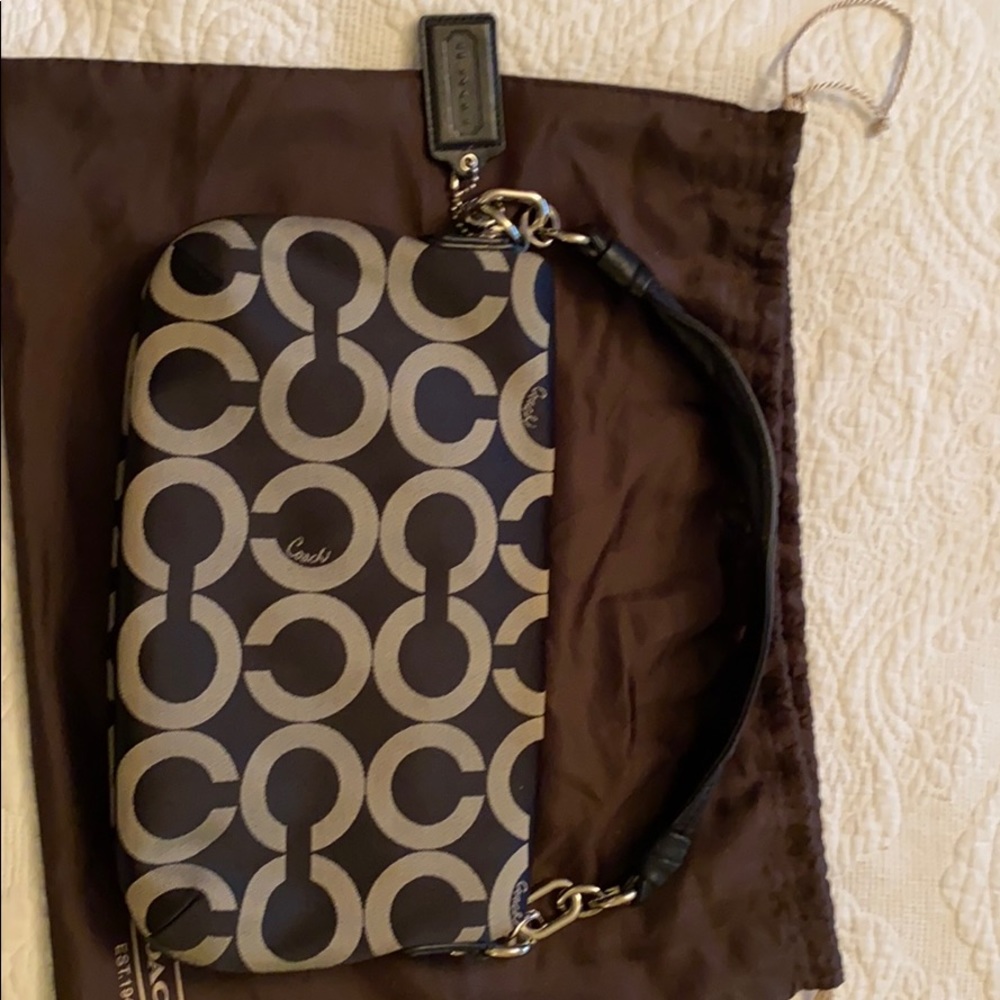 Coach Shoulder Bag - Picture 5 of 8